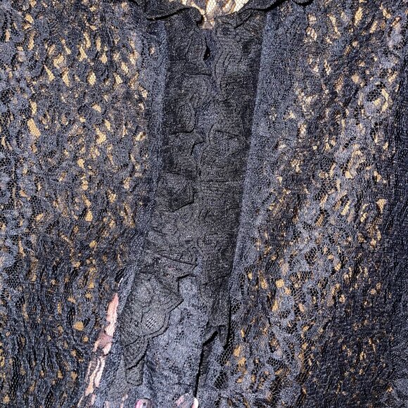 Lady Winn California by Teddi Womens Blouse Size Large Black Lace Ruffle Trim - Picture 6 of 9